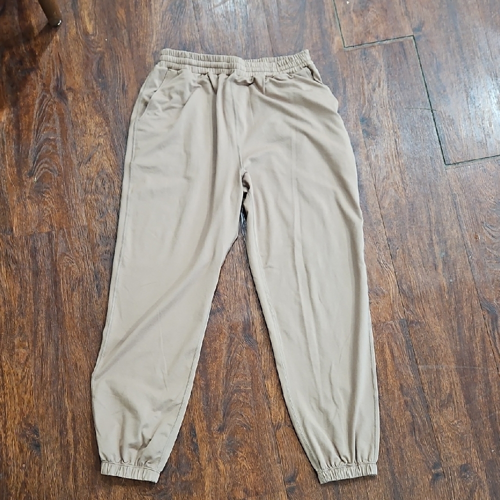 Vuori Womens Boyfriend Sweats Size Small Joggers